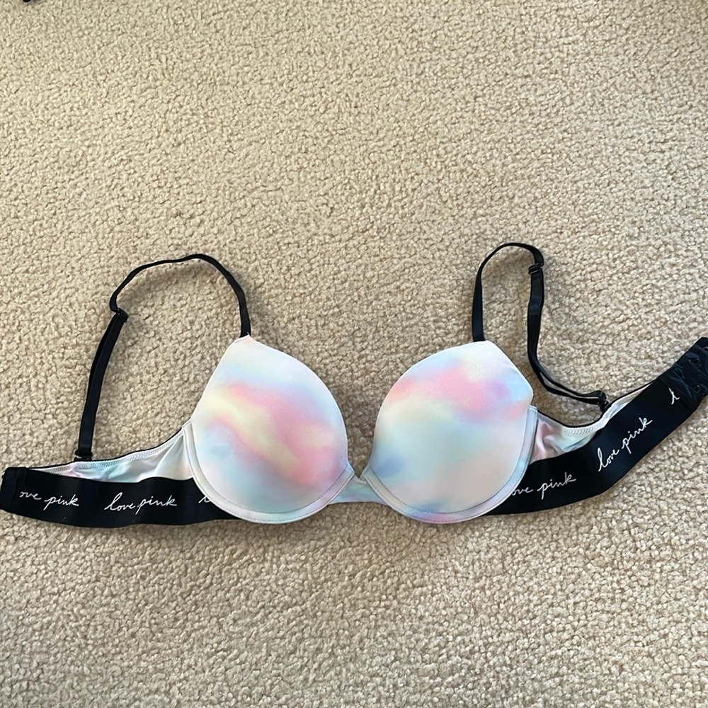 Women’s Victoria’s Secret Pink Bra